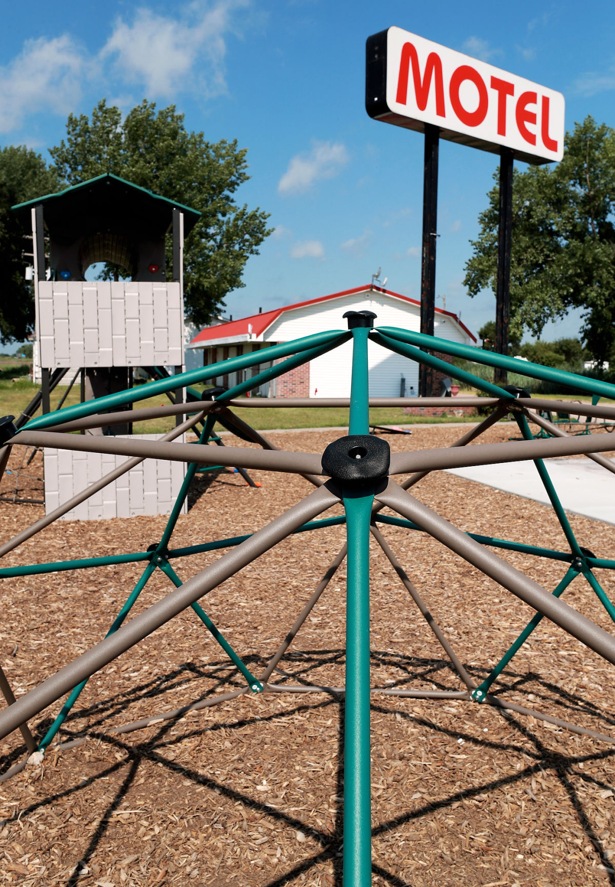 080419_FireflyMeadows4BIZ003_bjs.JPG